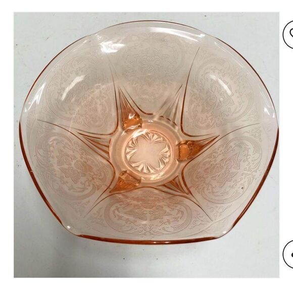 Vintage Royal Lace pink Depression glass ruffled footed console - Picture 5 of 9